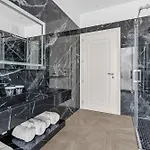 Hotel Plaza 4*