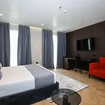 Plaza Hotel
