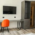 Hotel Plaza 4*