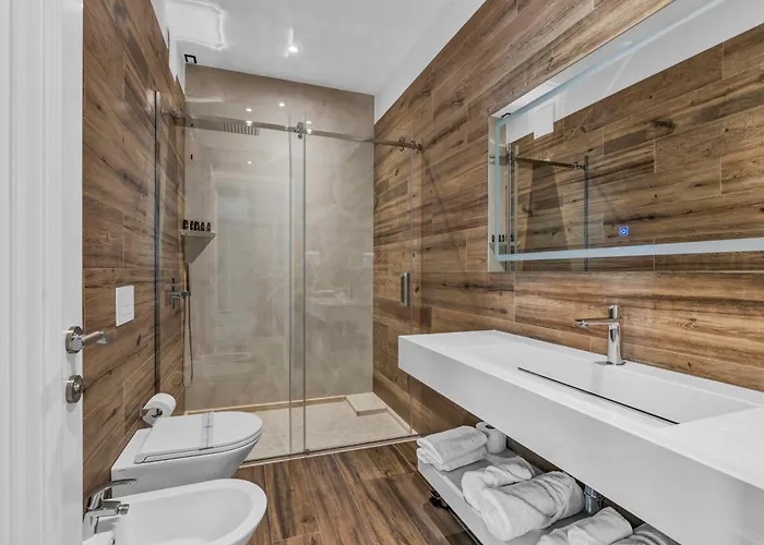 מלון Plaza בראט