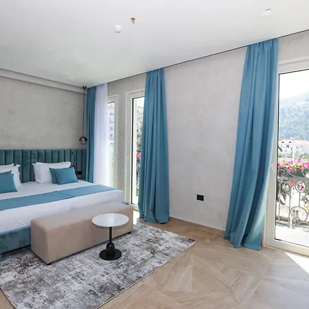 Plaza Hotel Berat