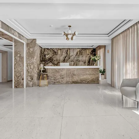 Plaza Hotel