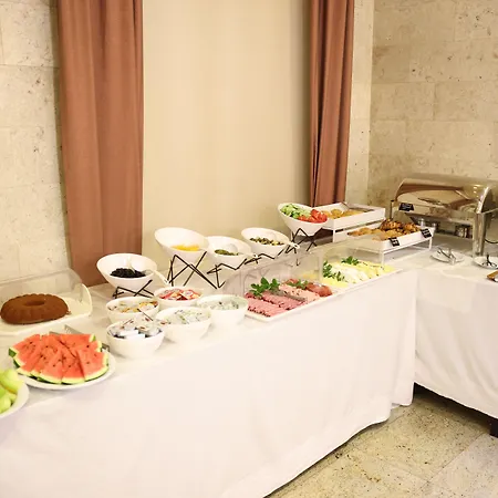 Hotel Plaza Berat